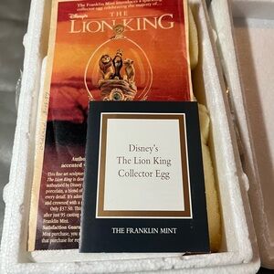 Disney's The Lion King Collector Egg 1997 Franklin Mint